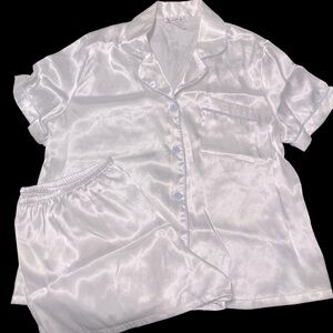 Silky Ivory Pajama Set | Size Medium | Ivory with Baby blue seams